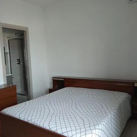 Apartment S.leone Homely Days *