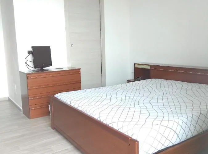 S.leone Homely Days אגריג'נטו