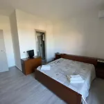 S.leone Homely Days Apartment *