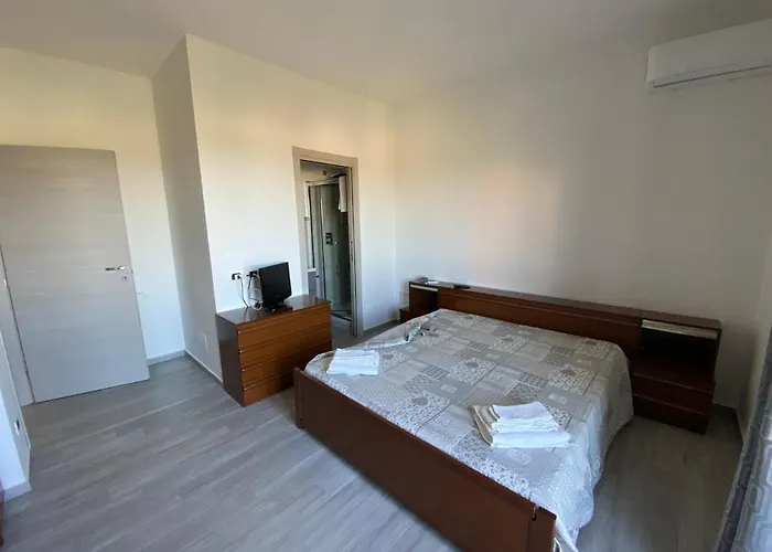 S.leone Homely Days Apartment *