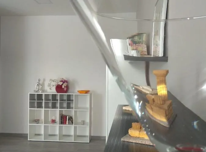 Apartment S.leone Homely Days