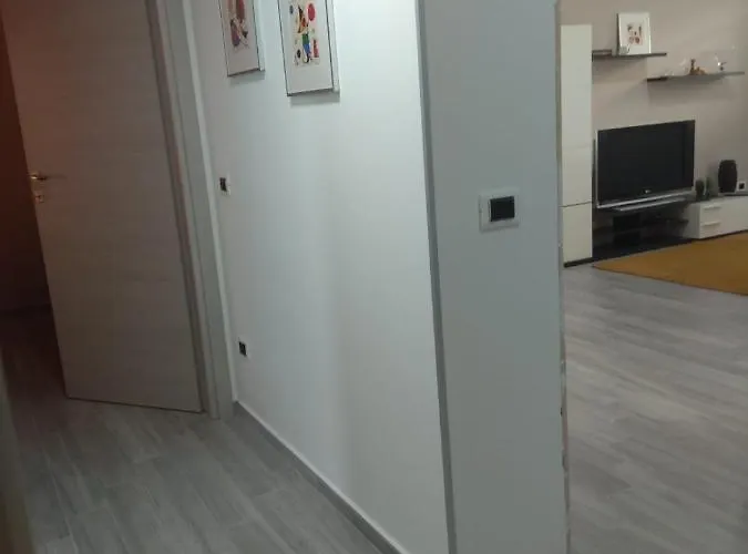 S.leone Homely Days Apartment *